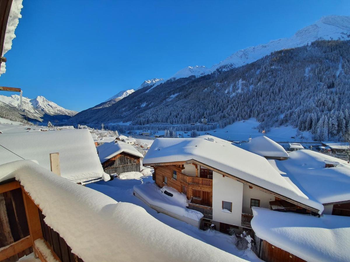Stanton Hostel St. Anton am Arlberg Zewnętrze zdjęcie