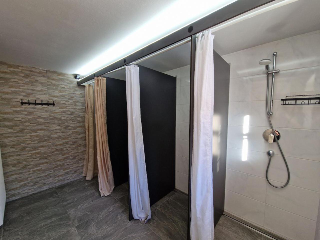 Stanton Hostel St. Anton am Arlberg Zewnętrze zdjęcie