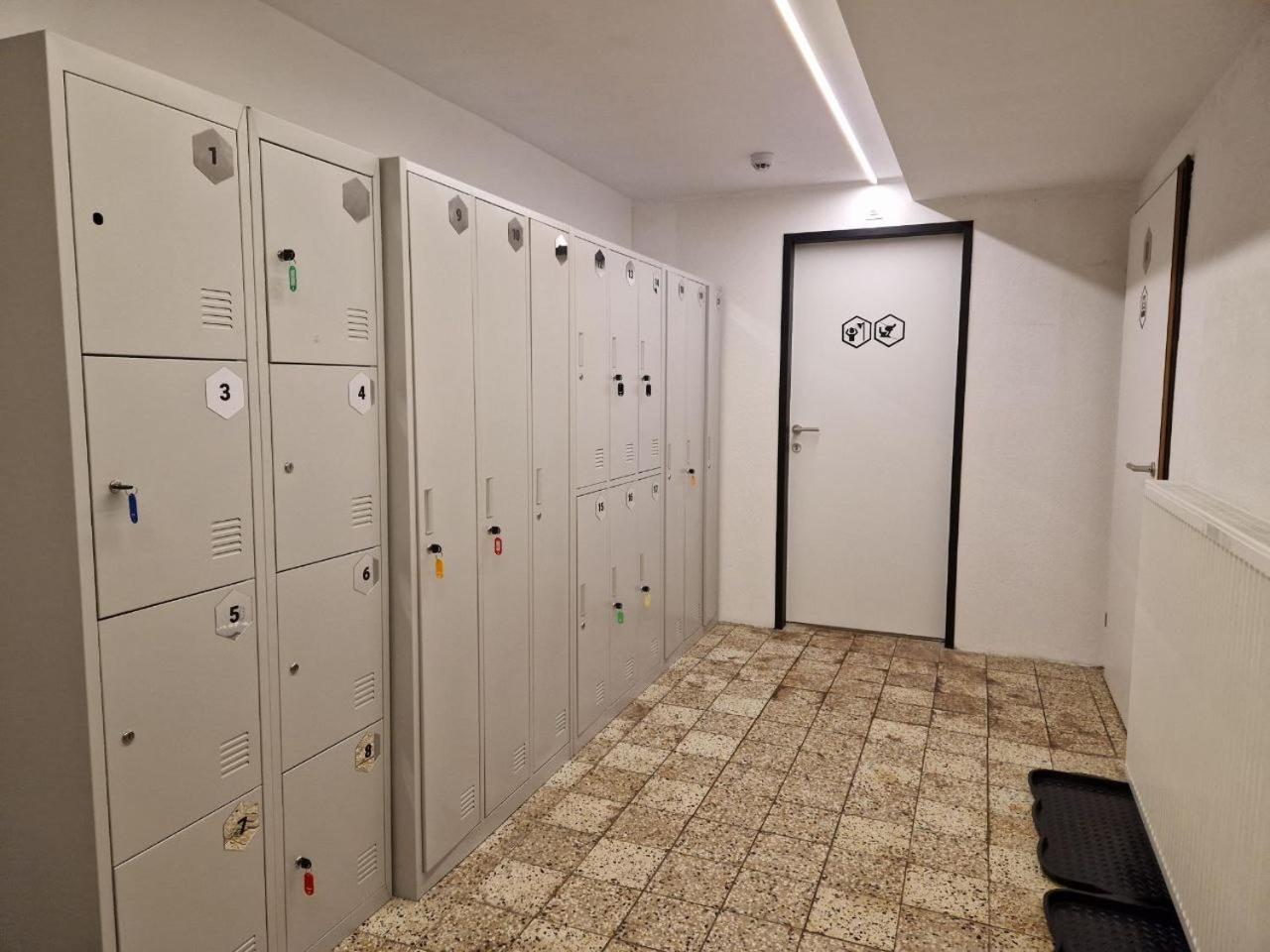 Stanton Hostel St. Anton am Arlberg Zewnętrze zdjęcie