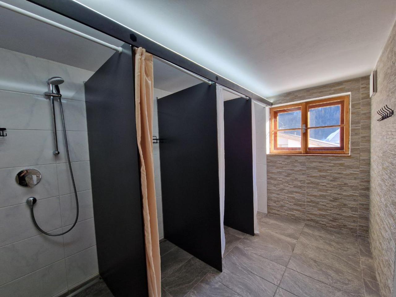Stanton Hostel St. Anton am Arlberg Zewnętrze zdjęcie