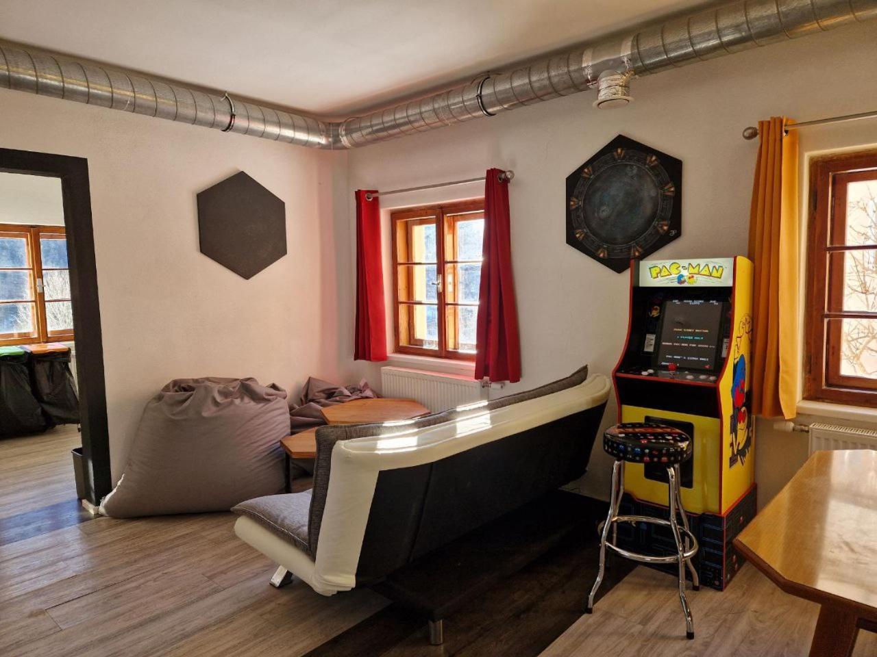 Stanton Hostel St. Anton am Arlberg Zewnętrze zdjęcie