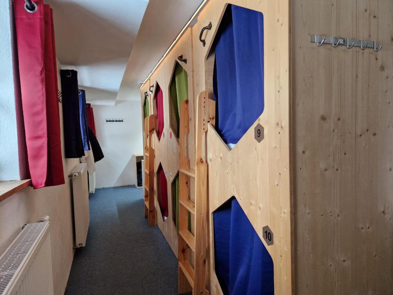Stanton Hostel St. Anton am Arlberg Zewnętrze zdjęcie