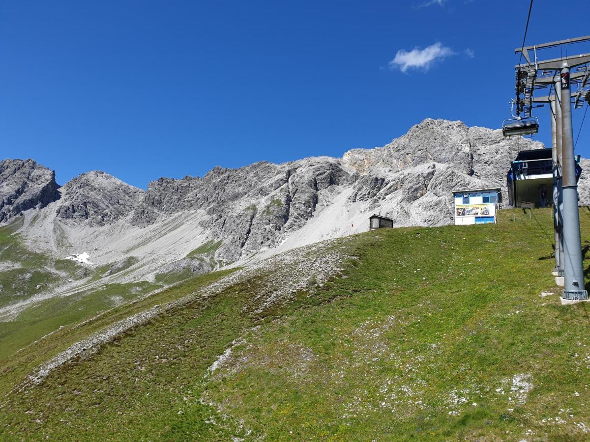 Stanton Hostel St. Anton am Arlberg Zewnętrze zdjęcie
